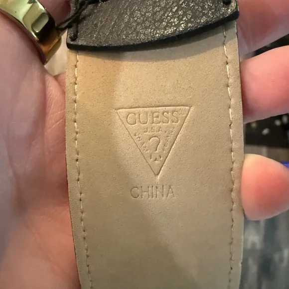 Vintage Guess Belt (missing a few studs) - Picture 4 of 4